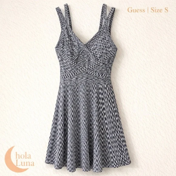 GUESS BLACK AND WHITE DRESS - Picture 1 of 6